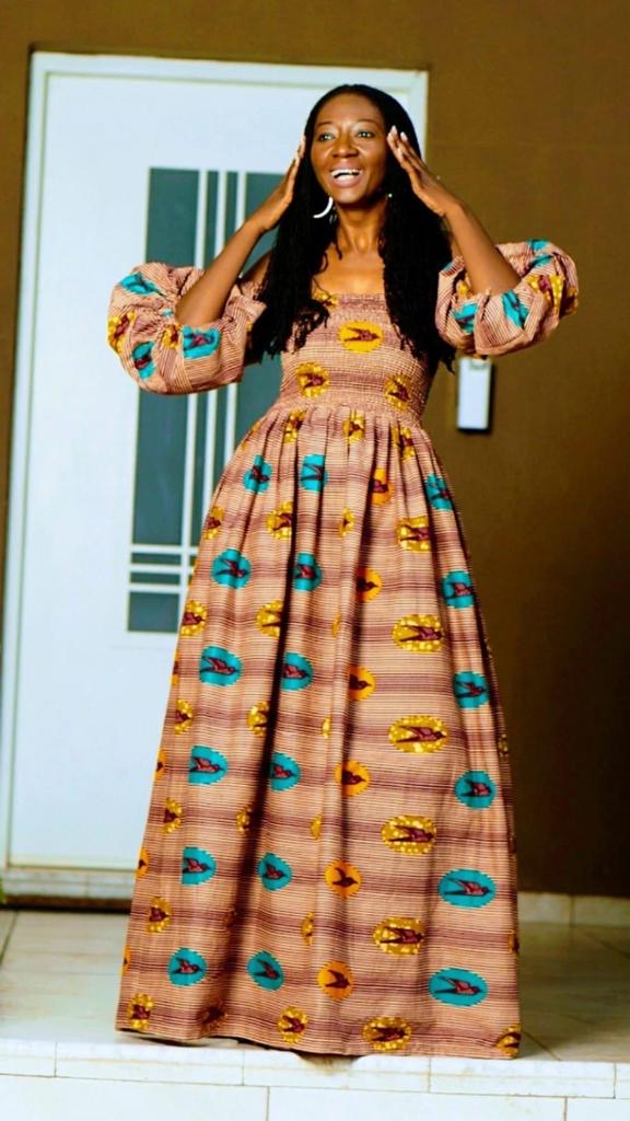 inaya maxi dress INAYA maxi dress with puff sleeves