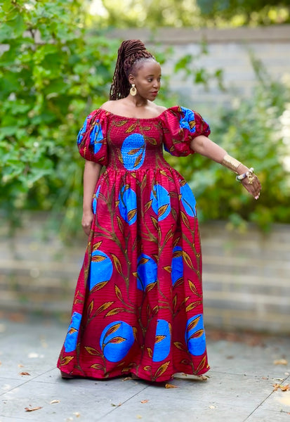 Tamara statement full dress with puff sleeves.