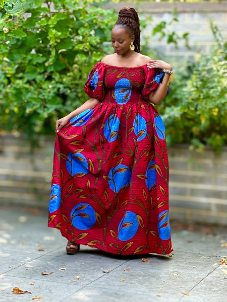 Tamara statement full dress with puff sleeves.