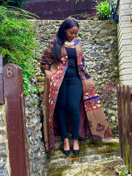 Hamata duster in brown.