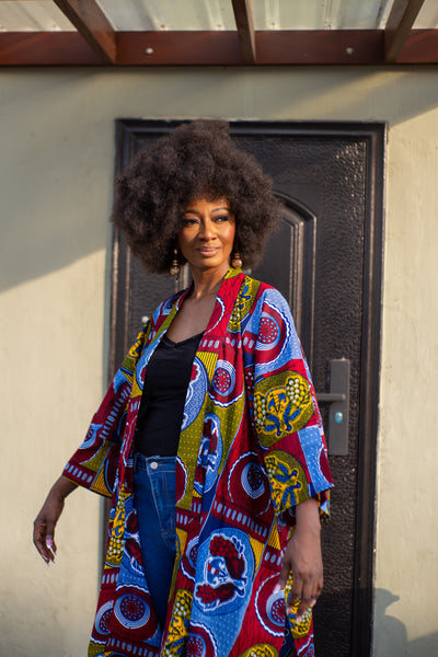 African print Rohe kimono in a bold contemporary African print.