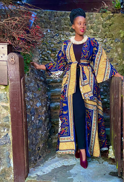 Hamata Kimono in blue.