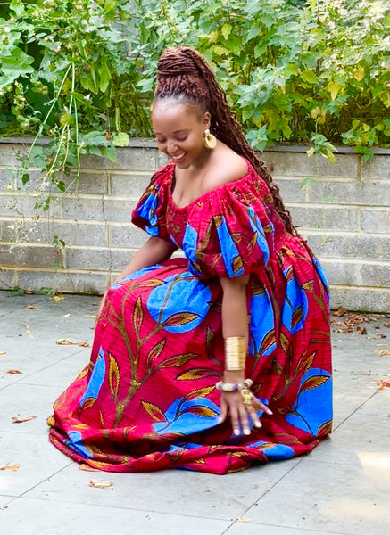 Tamara statement full dress with puff sleeves.