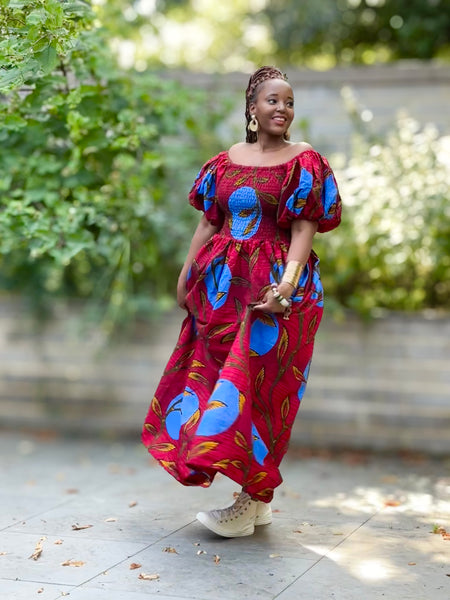 Tamara statement full dress with puff sleeves.