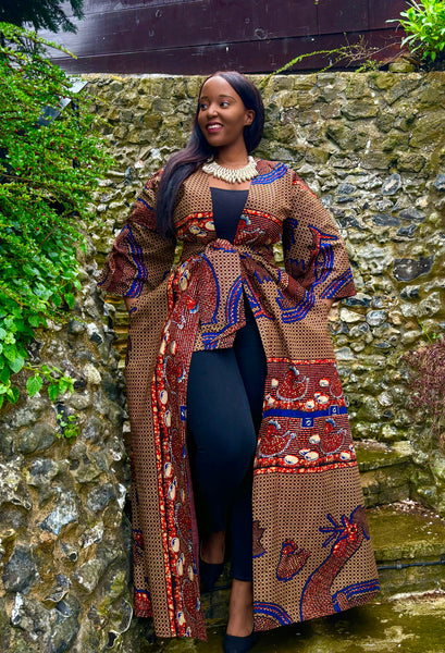 Hamata duster in brown.