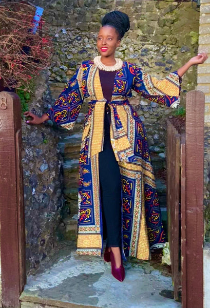 Hamata Kimono in blue.