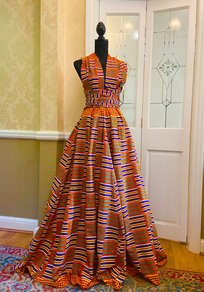 Infinity free size maxi dress in Kente print.