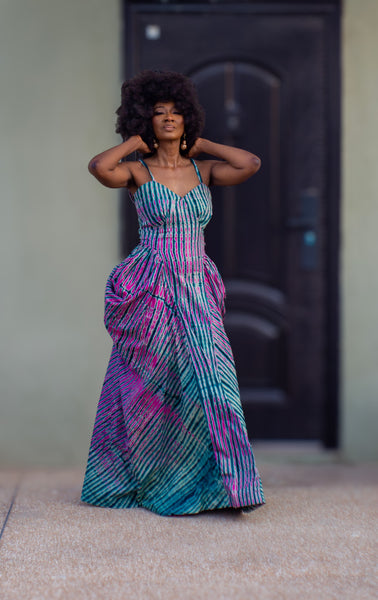 Bilqis statement dress with side gathered puff in tie and dye.