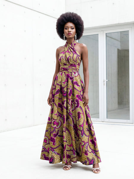 Infinity free size in a bold floral pattern.