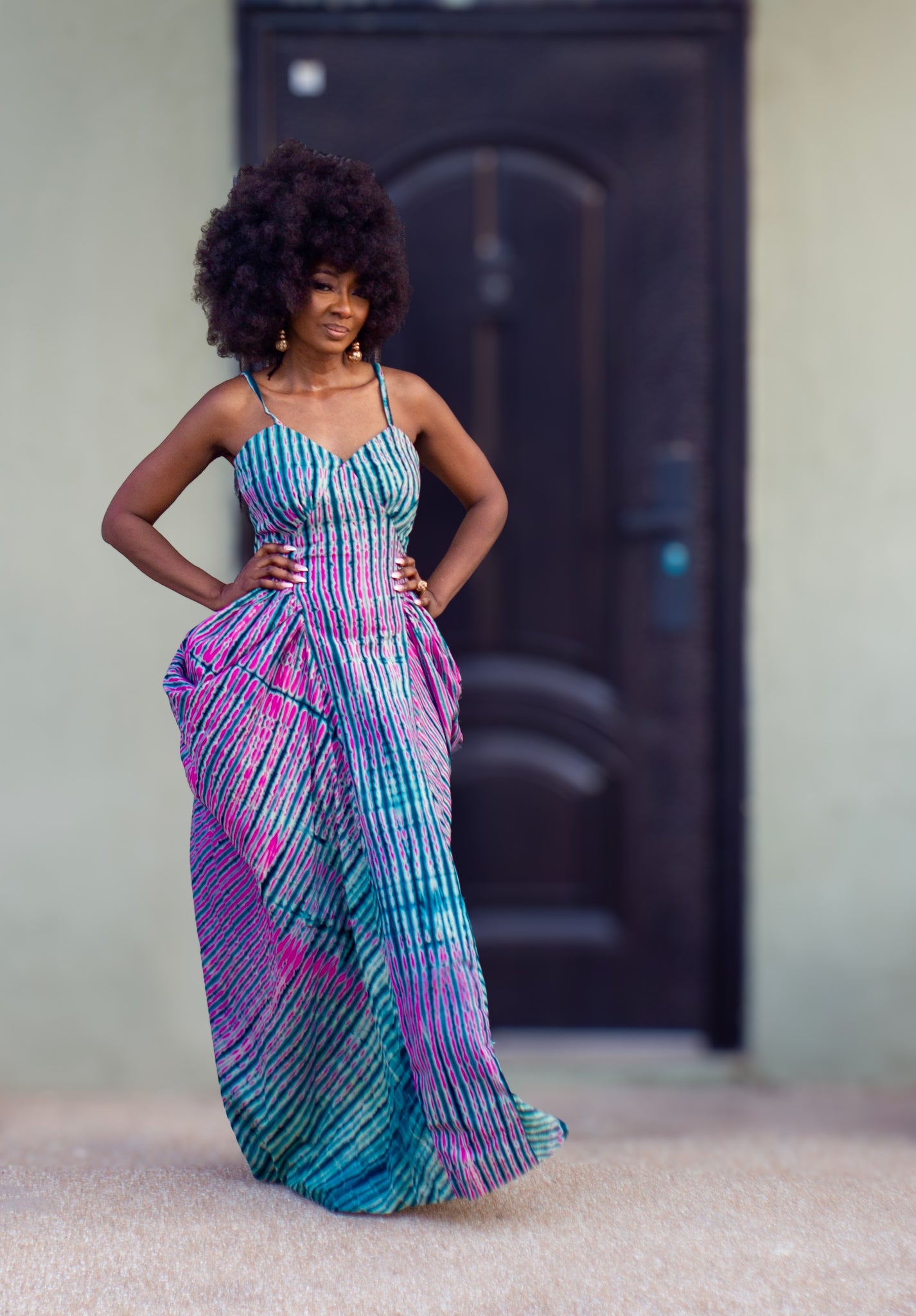 Bilqis statement dress with side gathered puff in tie and dye.