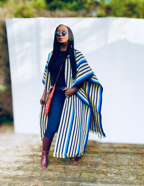 Yelawa handwoven unisex kimono in blue and beige stripes.